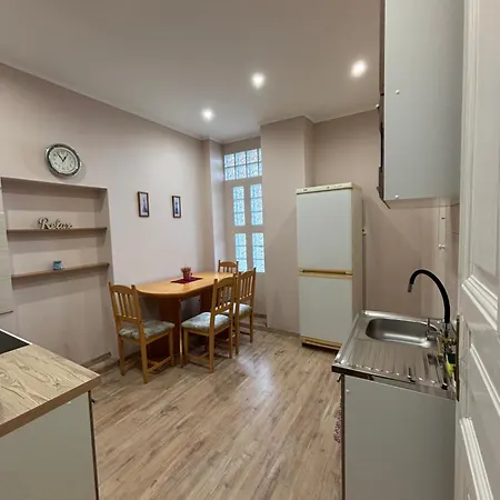 100 éves Ház Apartamento